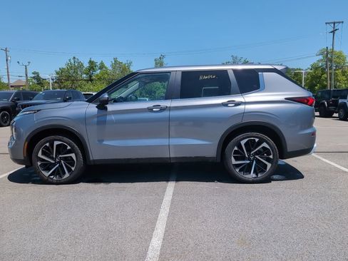 Used 2024 Mitsubishi Outlander SE AWD/4WD image 6