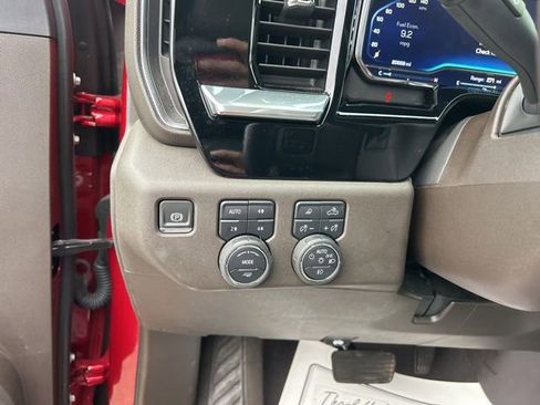Used 2024 Chevrolet Silverado 2500 LTZ w/ LTZ Convenience Package image 18