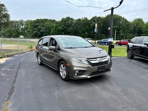 Used 2019 Honda Odyssey EX-L image 3