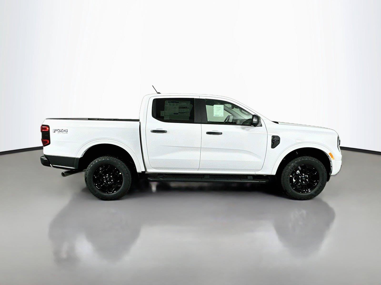 New 2026 Ford Ranger XLT w/ Equipment Group 301A High AWD/4WD image 17