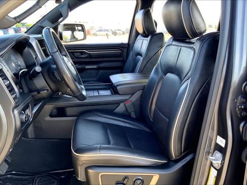 Used 2020 RAM 1500 Limited image 8