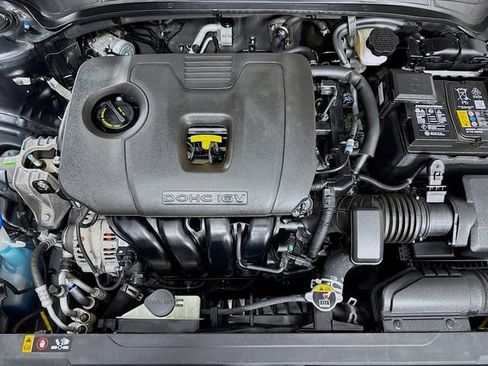 Used 2024 Kia Forte LXS FWD image 27