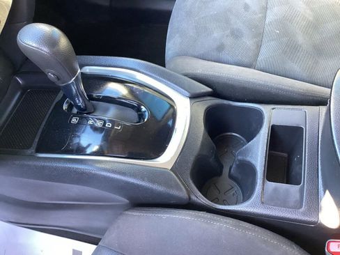 Used 2016 Nissan Rogue S w/ Appearance Package image 26