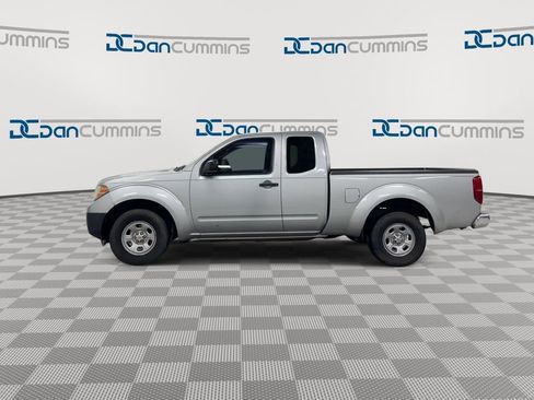 Used 2013 Nissan Frontier S w/ S Preferred Pkg image 5