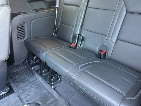 Certified 2023 GMC Yukon XL Denali w/ Advanced Technology Package AWD/4WD image 17