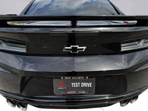 Used 2017 Chevrolet Camaro ZL1 image 17