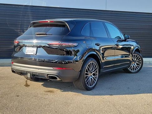 Certified 2023 Porsche Cayenne AWD/4WD image 7