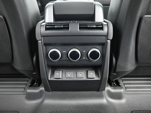 Used 2021 Land Rover Defender 110 S image 19