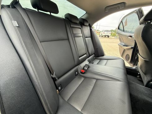 Used 2014 Lexus IS 250 w/ Navigation Package RWD image 14