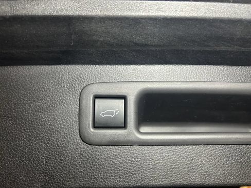 Used 2026 Toyota Highlander XLE AWD/4WD image 24