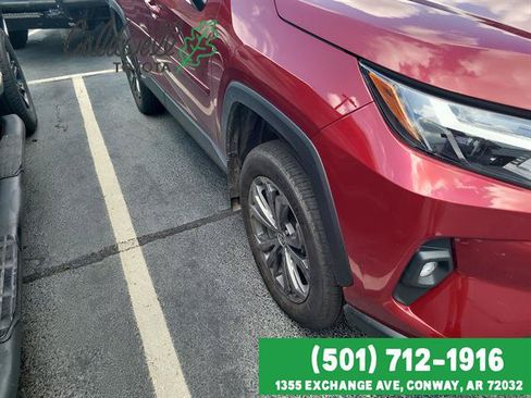 Used 2025 Toyota RAV4 XLE Premium AWD/4WD image 4
