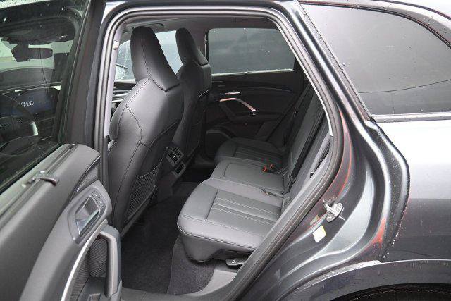 New 2026 Audi Q5 Prestige AWD/4WD image 11