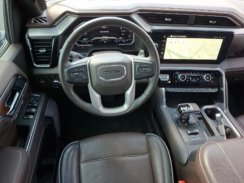 Used 2024 GMC Sierra 1500 Denali w/ Denali Reserve Package AWD/4WD image 11