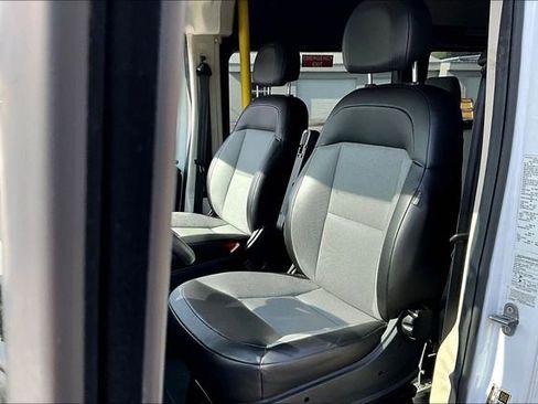 Used 2020 RAM ProMaster 2500 w/ Interior Convenience Group FWD image 26