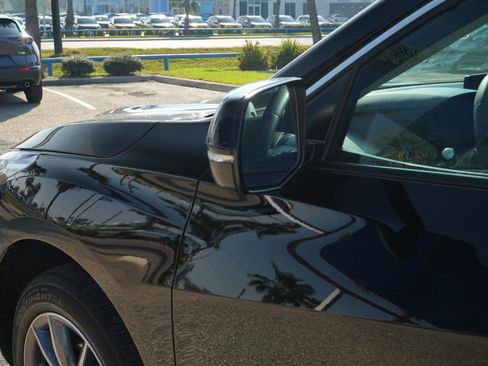 Used 2023 Acura RDX w/Technology Package image 11