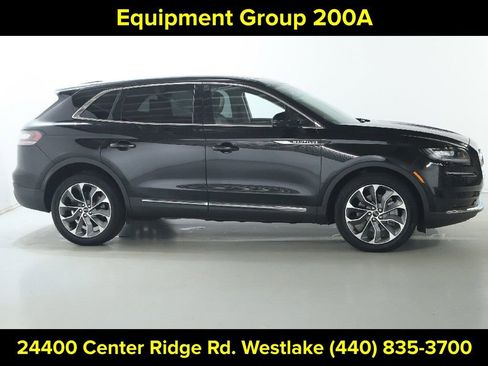 Certified 2022 Lincoln Nautilus Reserve AWD/4WD image 11