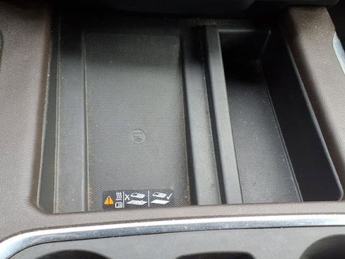 Used 2021 Chevrolet Silverado 2500 LTZ image 28