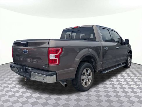 Used 2018 Ford F150 XLT w/ Equipment Group 302A Luxury RWD image 3