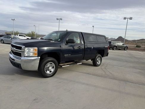 Used 2007 Chevrolet Silverado 2500 LT AWD/4WD image 8