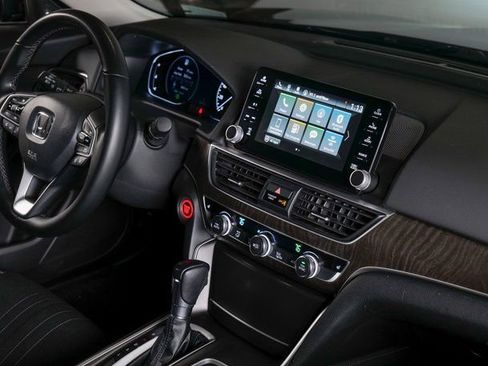 Used 2019 Honda Accord EX-L image 12