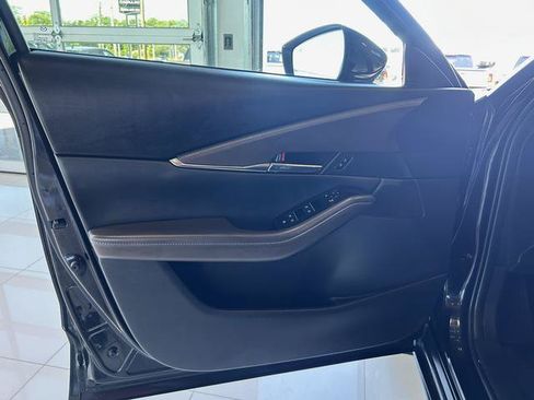 Used 2023 MAZDA CX-30 AWD 2.5 S w/ Premium Package image 14