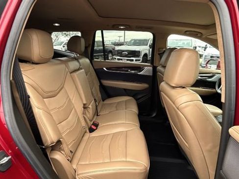 Used 2020 Cadillac XT6 Premium Luxury w/ Platinum Package image 13