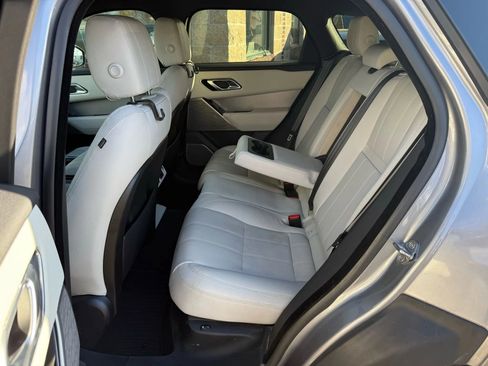 Used 2020 Land Rover Range Rover Velar R-Dynamic S image 39