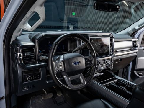 Used 2025 Ford F250 Lariat w/ Chrome Package AWD/4WD image 17