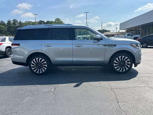 Used 2024 Lincoln Navigator Black Label AWD/4WD image 5