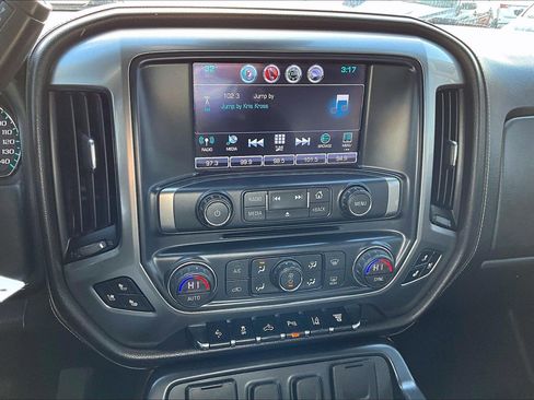 Used 2018 Chevrolet Silverado 2500 LTZ w/ Duramax Plus Package AWD/4WD image 36