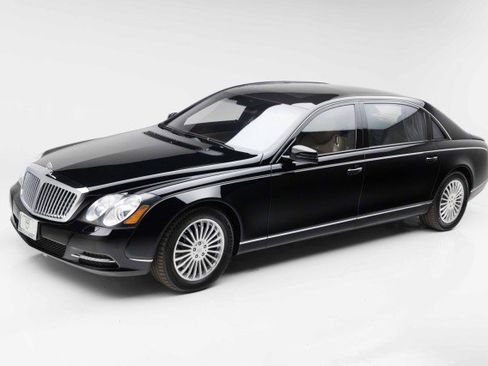 Used 2012 Maybach 62 RWD image 1