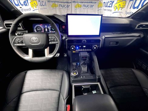 New 2025 Toyota Tacoma TRD Sport image 12