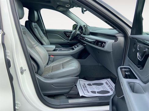 Used 2020 Lincoln Aviator Reserve w/ Equipment Group 201A image 15