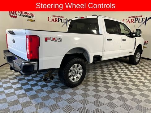 Used 2024 Ford F250 XLT w/ FX4 Off-Road Package AWD/4WD image 8