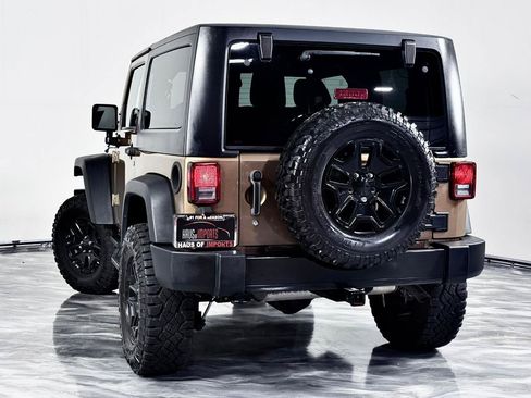Used 2015 Jeep Wrangler Sport AWD/4WD image 9
