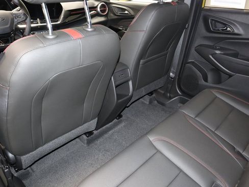 Used 2024 Chevrolet Trax RS w/ Driver Confidence Package image 20