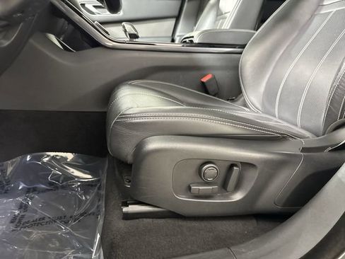 Used 2021 Land Rover Range Rover Velar S image 21