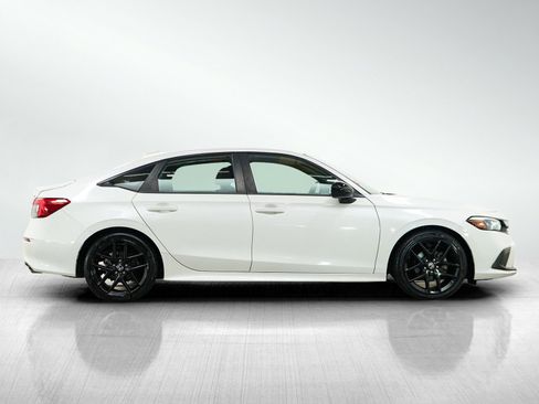 Used 2022 Honda Civic Sport image 6
