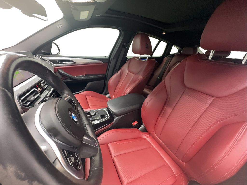 Used 2025 BMW X4 xDrive30i w/ Premium Package AWD/4WD image 21