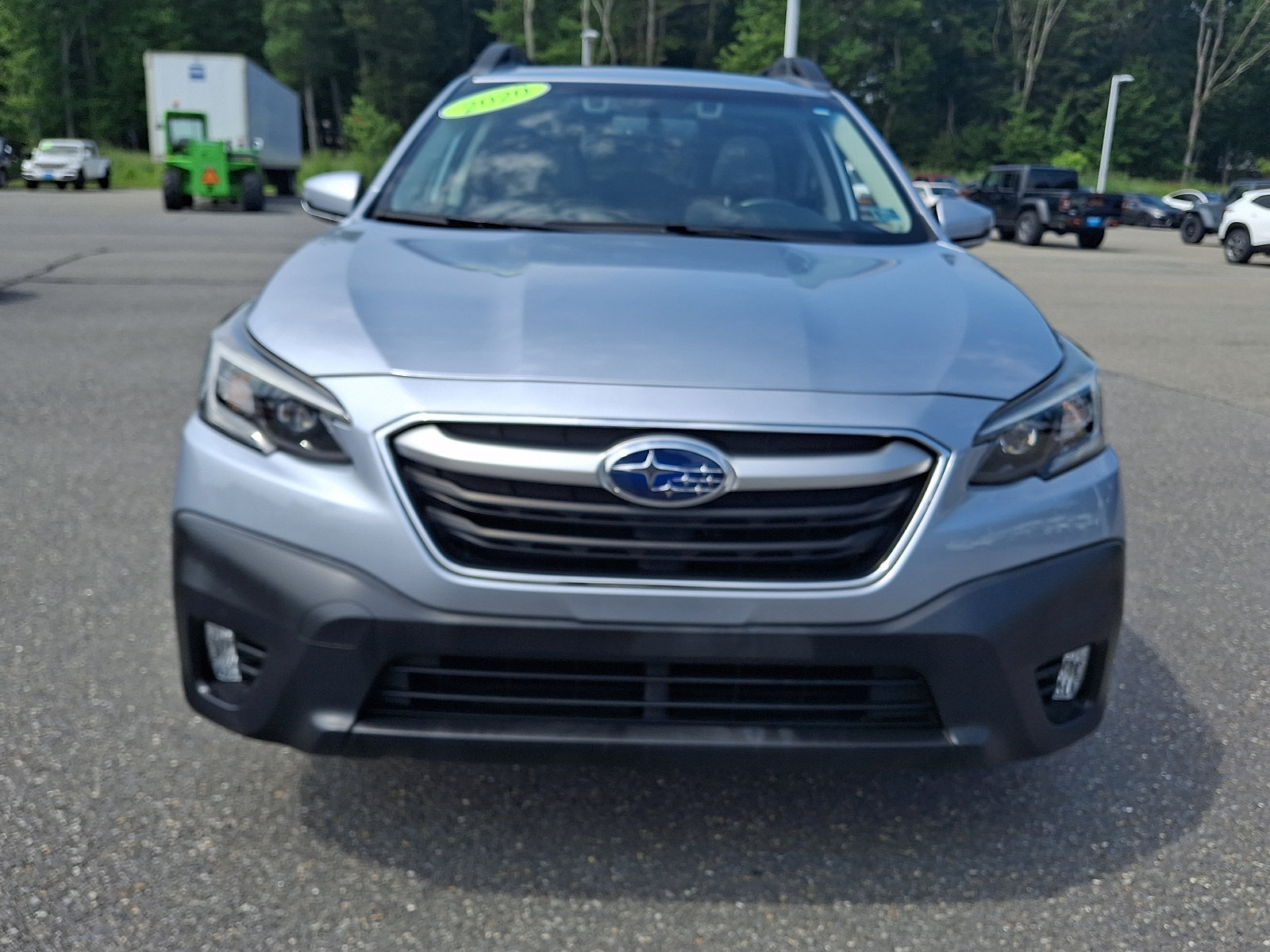 Used 2020 Subaru Outback Premium w/ Popular Package #1 AWD/4WD image 2