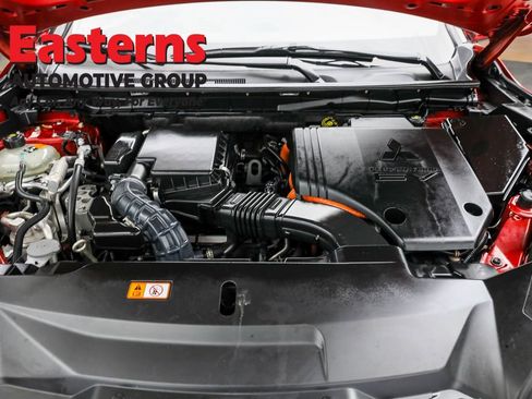 Used 2023 Mitsubishi Outlander SEL image 7