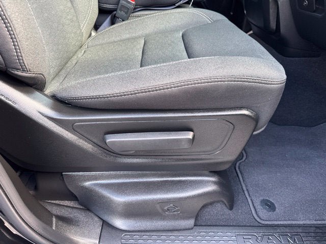 Used 2025 RAM 1500 Tradesman w/ Night Edition AWD/4WD image 28