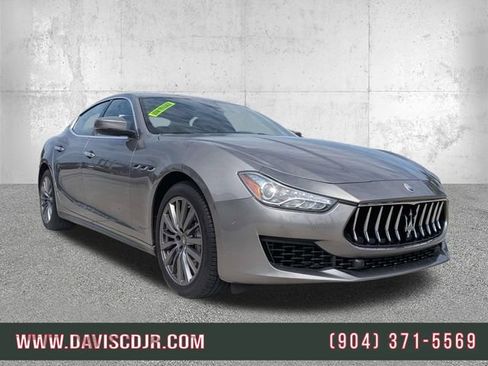 Used 2018 Maserati Ghibli RWD image 1