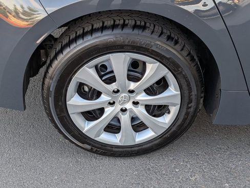 Used 2024 Toyota Corolla LE image 29