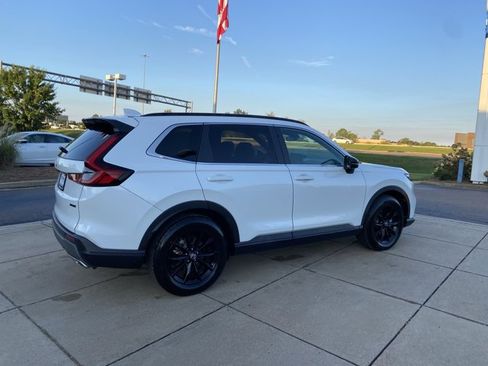 Used 2023 Honda CR-V Sport image 12