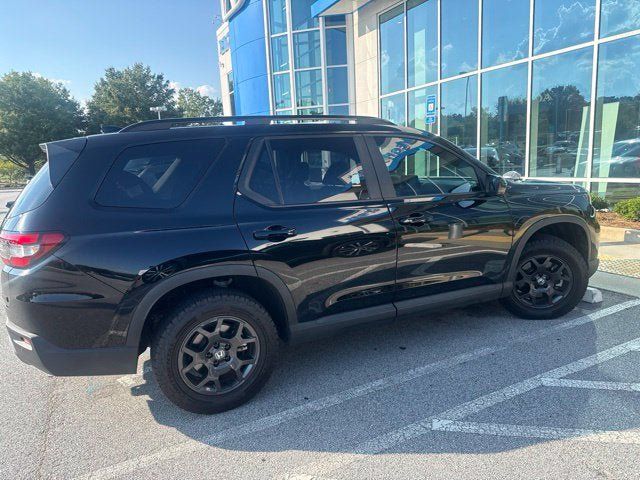 Used 2024 Honda Pilot TrailSport image 21