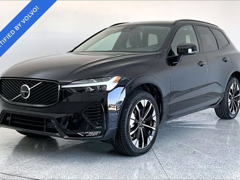 Certified 2026 Volvo XC60 B5 Plus AWD/4WD image 14