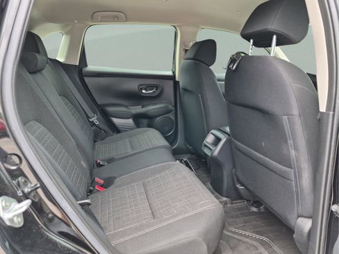 Certified 2023 Honda HR-V LX image 18