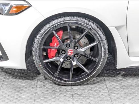 Used 2024 Honda Civic Type R image 37