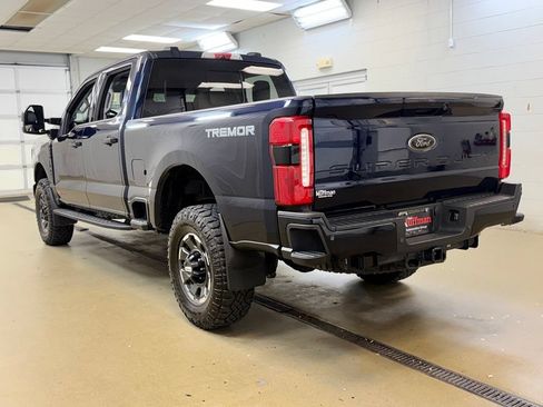 Used 2024 Ford F250 Lariat w/ Lariat Ultimate Package AWD/4WD image 10